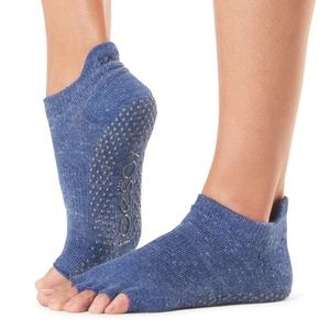 NWT Toesox Half Toe Small Navy